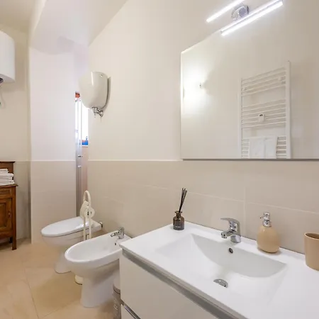 Bhr - La Porta Di * スポレート